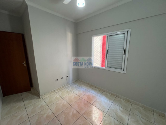 Imagem Apartamento com 1 Quarto à Venda, 32 m² Imagem Apartamento com 1 Quarto à Venda, 32 m²