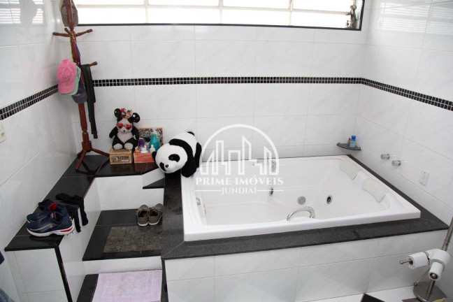 Imagem Sobrado com 3 Quartos à Venda, 350 m² em Cidade Nova - Jundiaí