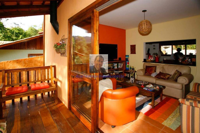 Imagem Casa de Condomínio com 3 Quartos à Venda, 240 m² em Jardim Atalaia - Cotia Imagem Casa de Condomínio com 3 Quartos à Venda, 240 m² em Jardim Atalaia - Cotia