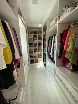 Imagem Sobrado com 3 Quartos à Venda, 170 m² em São João - Itajaí Imagem Sobrado com 3 Quartos à Venda, 170 m² em São João - Itajaí