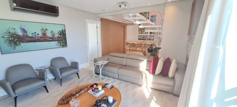 Imagem Apartamento com 4 Quartos à Venda, 233 m² em Barra Sul - Balneário Camboriú Imagem Apartamento com 4 Quartos à Venda, 233 m² em Barra Sul - Balneário Camboriú