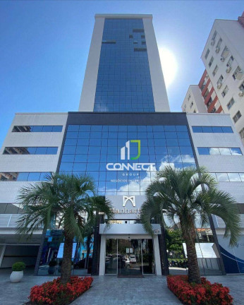 Sala Comercial à Venda ou Locação, 36 m² em Centro - Itajaí