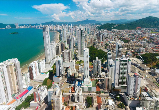 Imagem Apartamento com 4 Quartos à Venda, 321 m² em Pioneiros - Balneário Camboriú