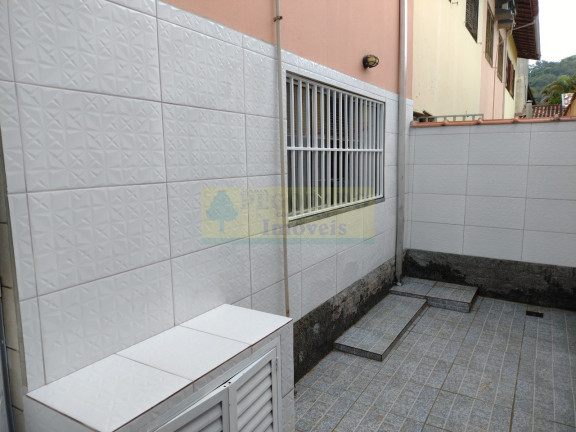 Imagem Sobrado com 3 Quartos à Venda, em Martim De Sá - Caraguatatuba Imagem Sobrado com 3 Quartos à Venda, em Martim De Sá - Caraguatatuba