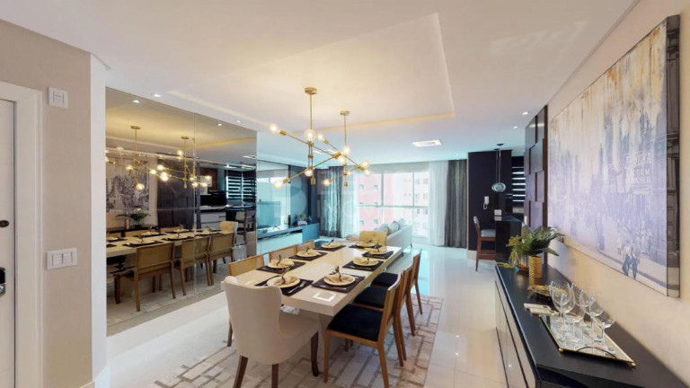 Imagem Apartamento com 3 Quartos à Venda, 131 m² em Centro - Balneário Camboriú Imagem Apartamento com 3 Quartos à Venda, 131 m² em Centro - Balneário Camboriú