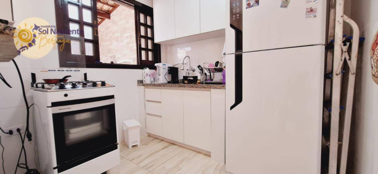 Imagem Casa de Vila com 2 Quartos à Venda, 70 m² em Maitinga - Bertioga Imagem Casa de Vila com 2 Quartos à Venda, 70 m² em Maitinga - Bertioga