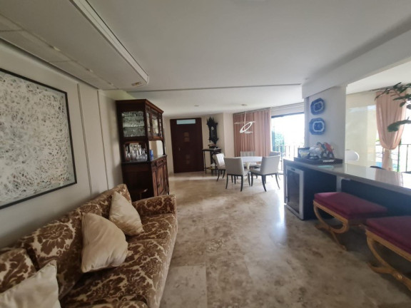 Imagem Imóvel com 4 Quartos à Venda, 192 m² em Barra - Salvador Imagem Imóvel com 4 Quartos à Venda, 192 m² em Barra - Salvador