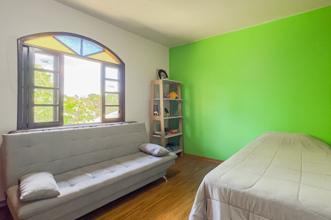 Imagem Casa com 5 Quartos à Venda, 208 m² em Parque Dos Maias - Porto Alegre Imagem Casa com 5 Quartos à Venda, 208 m² em Parque Dos Maias - Porto Alegre