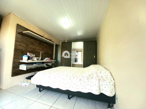 Imagem Casa com 2 Quartos à Venda, 100 m²