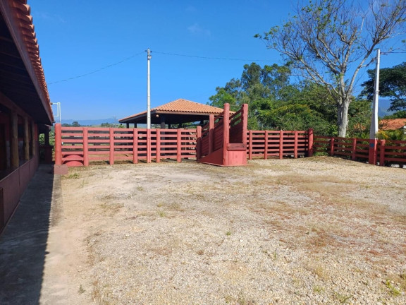 Imagem Chácara com 1 Quarto à Venda, 100 m² em Centro - Guaratinguetá Imagem Chácara com 1 Quarto à Venda, 100 m² em Centro - Guaratinguetá