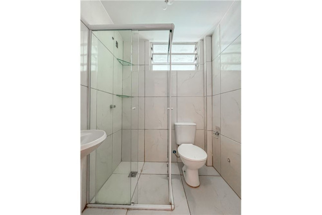 Imagem Apartamento com 3 Quartos à Venda, 62 m² em Cristal - Porto Alegre Imagem Apartamento com 3 Quartos à Venda, 62 m² em Cristal - Porto Alegre