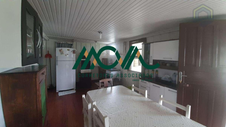 Imagem Casa com 3 Quartos à Venda, 159 m² em Praia Das Palmeiras - Itapoá Imagem Casa com 3 Quartos à Venda, 159 m² em Praia Das Palmeiras - Itapoá