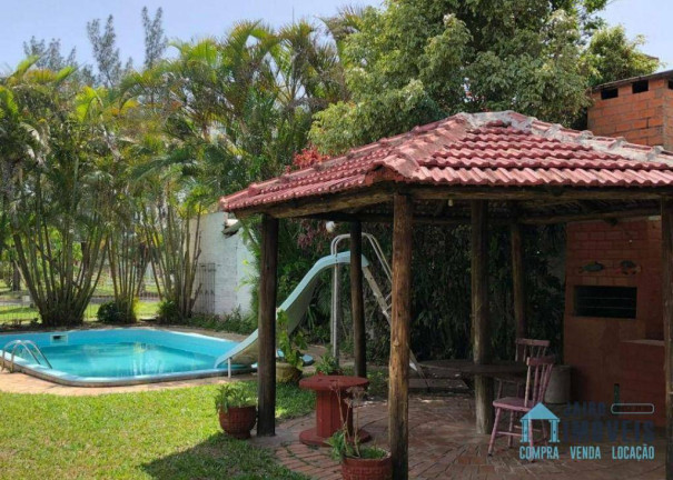 Imagem Casa com 4 Quartos à Venda, 249 m² em Centro - Tramandaí Imagem Casa com 4 Quartos à Venda, 249 m² em Centro - Tramandaí