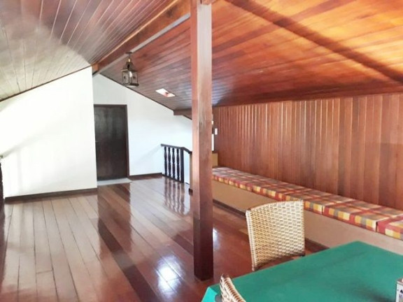 Imagem Casa com 4 Quartos à Venda, 500 m² em Comary - Teresópolis