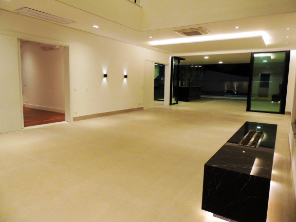 Imagem Casa com 4 Quartos à Venda, 599 m² em Alphaville Residencial Um - Barueri