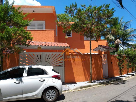 Casa com 3 Quartos à Venda ou Locação, 120 m² em Massaguaçu - Caraguatatuba