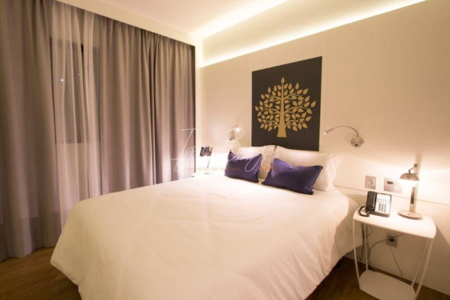 Imagem Kitnet com 1 Quarto à Venda, 24 m² em Batel - Curitiba