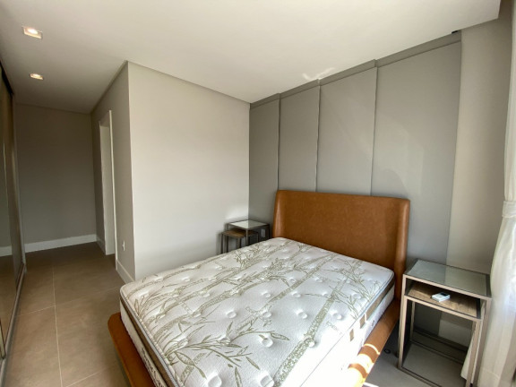 Imagem Apartamento com 3 Quartos à Venda, 140 m² em Kobrasol - São José