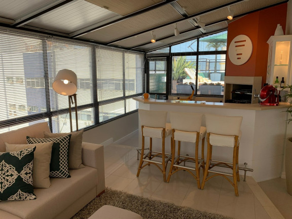 Imagem Cobertura com 3 Quartos à Venda, 204 m² em Centro - Florianópolis