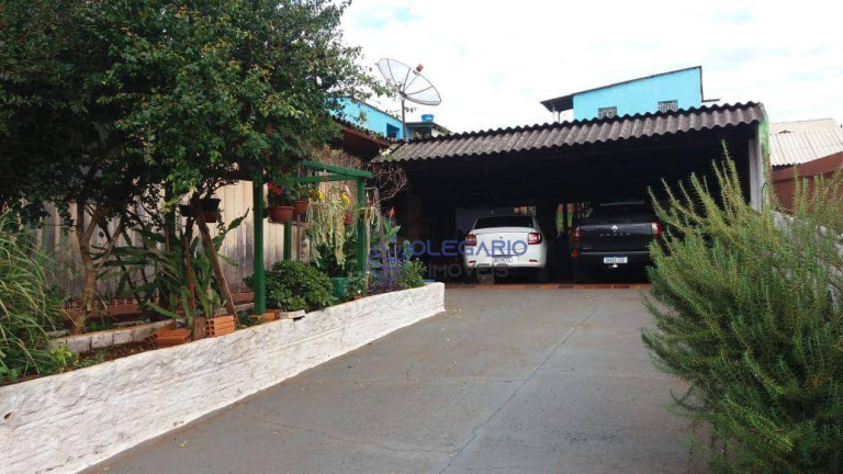 Imagem Casa com 4 Quartos à Venda, 180 m² em Centro - Toledo Imagem Casa com 4 Quartos à Venda, 180 m² em Centro - Toledo