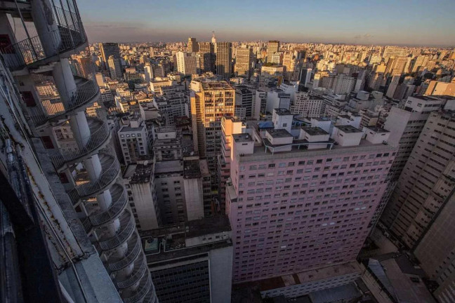 Imagem Apartamento com 1 Quarto para Alugar, 30 m²