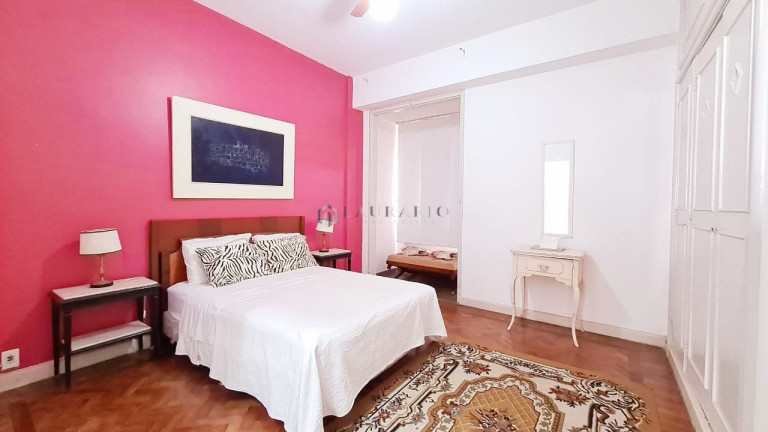 Imagem Apartamento com 3 Quartos à Venda, 180 m² em Copacabana - Rio De Janeiro Imagem Apartamento com 3 Quartos à Venda, 180 m² em Copacabana - Rio De Janeiro