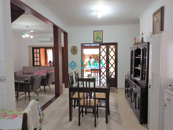 Imagem Casa com 3 Quartos à Venda, 300 m² em Vivamar - Ubatuba