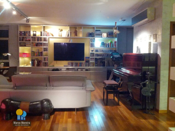 Imagem Apartamento com 4 Quartos à Venda, 248 m² em Centro - Florianópolis Imagem Apartamento com 4 Quartos à Venda, 248 m² em Centro - Florianópolis