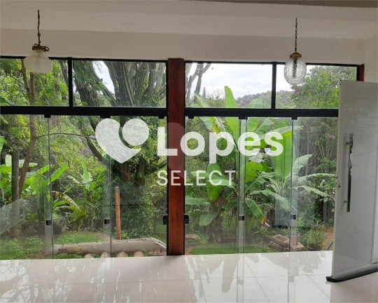 Imagem Imóvel com 4 Quartos à Venda, 270 m² em Parque Valinhos - Valinhos Imagem Imóvel com 4 Quartos à Venda, 270 m² em Parque Valinhos - Valinhos