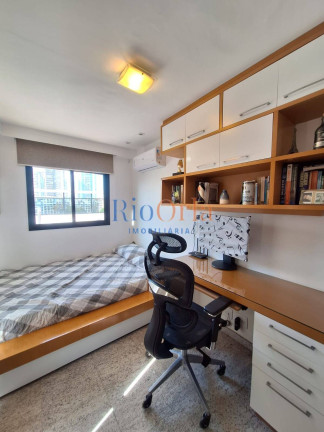 Imagem Cobertura com 4 Quartos à Venda, 260 m² em Barra Da Tijuca - Rio De Janeiro