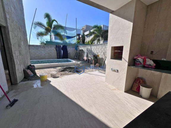 Imagem Casa com 4 Quartos à Venda, 260 m² em Santo Antonio - Eusébio