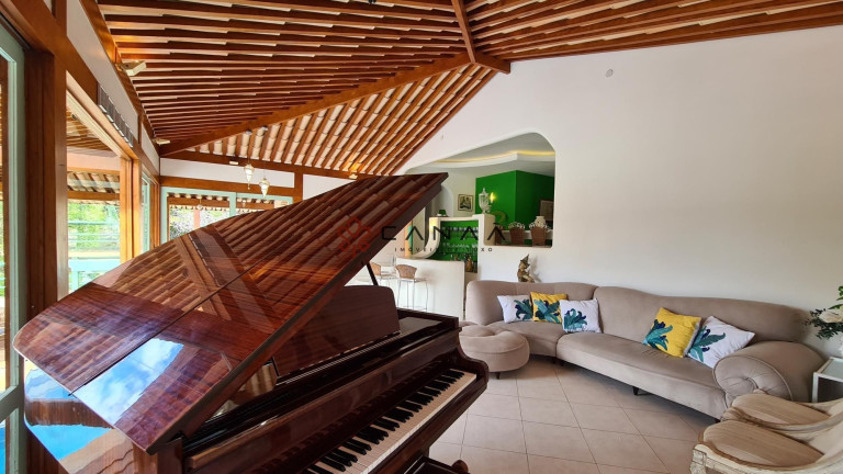 Imagem Casa com 6 Quartos à Venda, 500 m² em Ferradurinha - Armação Dos Búzios Imagem Casa com 6 Quartos à Venda, 500 m² em Ferradurinha - Armação Dos Búzios