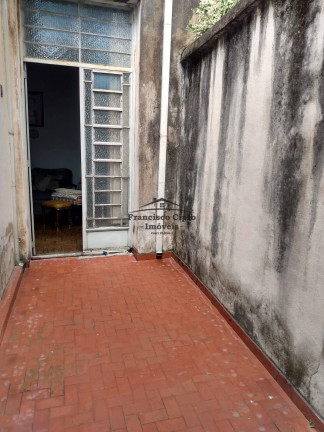 Imagem Casa com 4 Quartos à Venda, 156 m² em Centro - Guaratinguetá Imagem Casa com 4 Quartos à Venda, 156 m² em Centro - Guaratinguetá