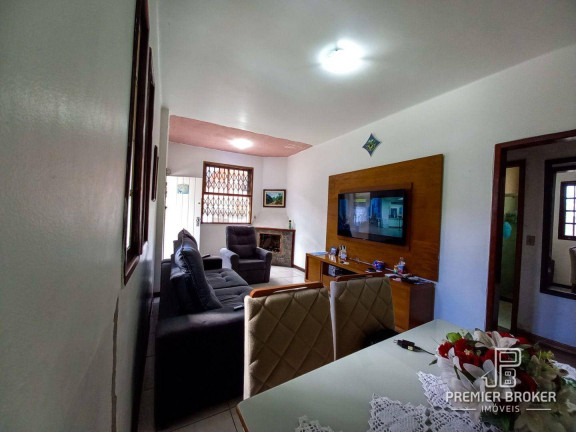 Imagem Casa com 4 Quartos à Venda, 221 m² em Bom Retiro - Teresópolis Imagem Casa com 4 Quartos à Venda, 221 m² em Bom Retiro - Teresópolis