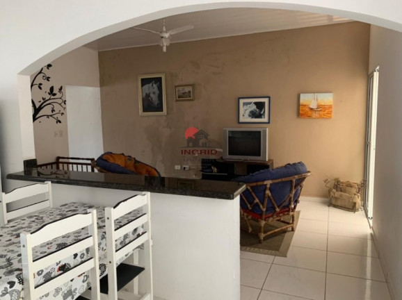 Imagem Casa com 2 Quartos à Venda, 250 m² em Belmira Novaes - Peruíbe Imagem Casa com 2 Quartos à Venda, 250 m² em Belmira Novaes - Peruíbe