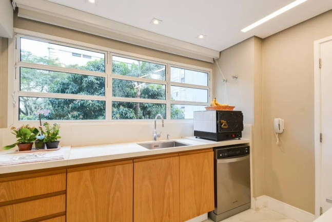 Imagem Apartamento com 3 Quartos à Venda, 128 m² em Cerqueira César - São Paulo