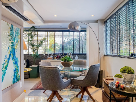 Imagem Apartamento com 3 Quartos à Venda, 150 m² em Bela Vista - Porto Alegre Imagem Apartamento com 3 Quartos à Venda, 150 m² em Bela Vista - Porto Alegre