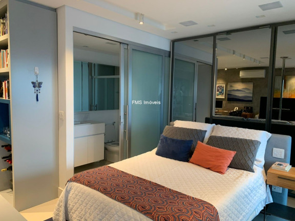 Imagem Imóvel com 1 Quarto à Venda, 70 m² em Vila Nova Conceição - São Paulo