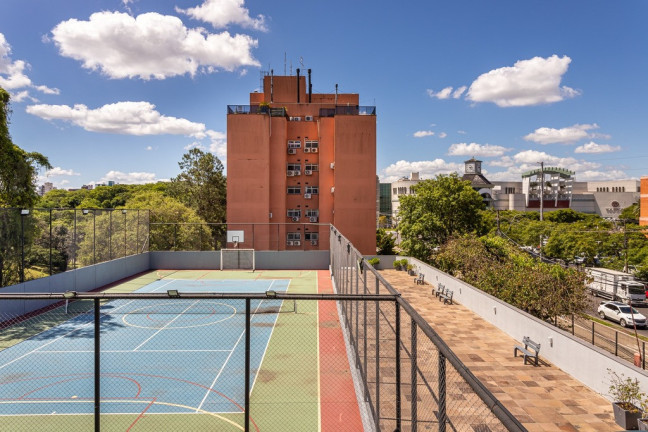 Imagem Imóvel com 2 Quartos à Venda,  em Chácara Das Pedras - Porto Alegre