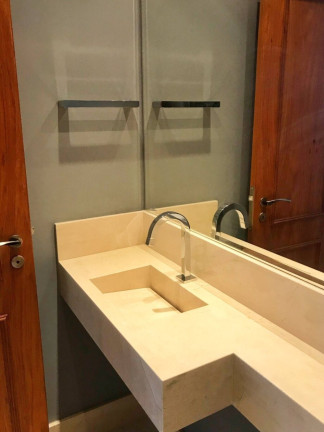 Imagem Apartamento com 3 Quartos à Venda, 170 m² em Moinhos De Vento - Porto Alegre