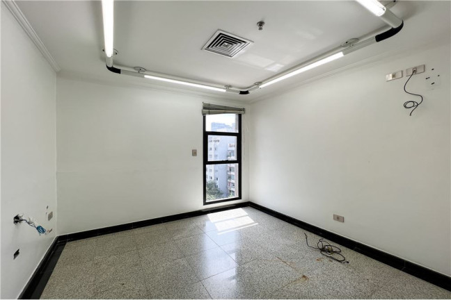 Imagem Sala Comercial à Venda,  em Jardim Paulistano - São Paulo