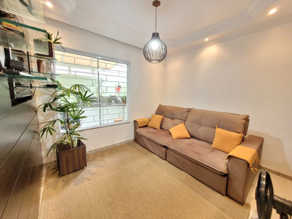 Casa com 2 Quartos à Venda, 111 m² em Novo Mundo - Curitiba