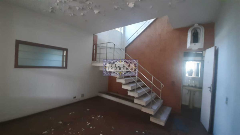Imagem Imóvel com 6 Quartos à Venda, 242 m² em Santa Teresa - Rio De Janeiro Imagem Imóvel com 6 Quartos à Venda, 242 m² em Santa Teresa - Rio De Janeiro