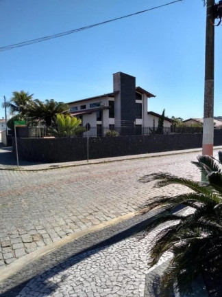 Casa com 5 Quartos à Venda, 376 m² em Centro - Camboriú