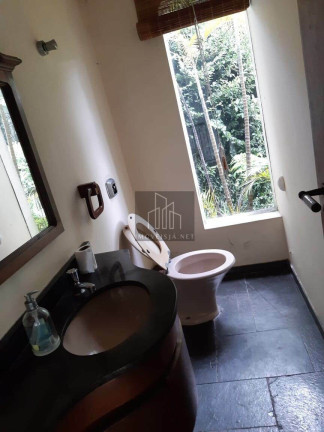 Imagem Casa com 3 Quartos à Venda, 330 m² em Alphaville Residencial Um - Barueri Imagem Casa com 3 Quartos à Venda, 330 m² em Alphaville Residencial Um - Barueri