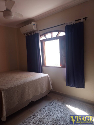 Imagem Casa com 2 Quartos à Venda, em Centro - Jacareí Imagem Casa com 2 Quartos à Venda, em Centro - Jacareí