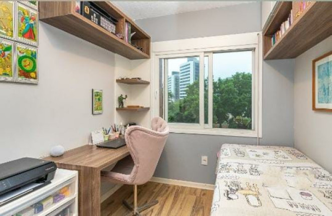 Imagem Apartamento com 3 Quartos à Venda, 78 m² em Petrópolis - Porto Alegre
