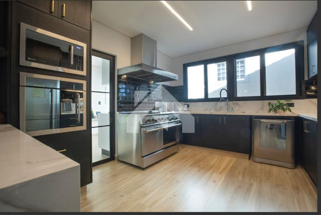 Imagem Casa de Condomínio com 4 Quartos à Venda, 600 m² em Residencial Dez (alphaville) - Santana De Parnaíba Imagem Casa de Condomínio com 4 Quartos à Venda, 600 m² em Residencial Dez (alphaville) - Santana De Parnaíba