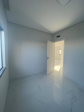 Imagem Casa com 3 Quartos à Venda, em Tijucas Imagem Casa com 3 Quartos à Venda, em Tijucas