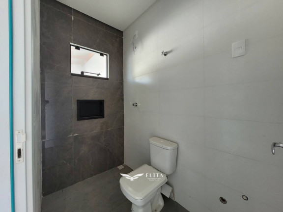 Imagem Sobrado com 3 Quartos à Venda, 79 m² em Centro - Barra Velha Imagem Sobrado com 3 Quartos à Venda, 79 m² em Centro - Barra Velha